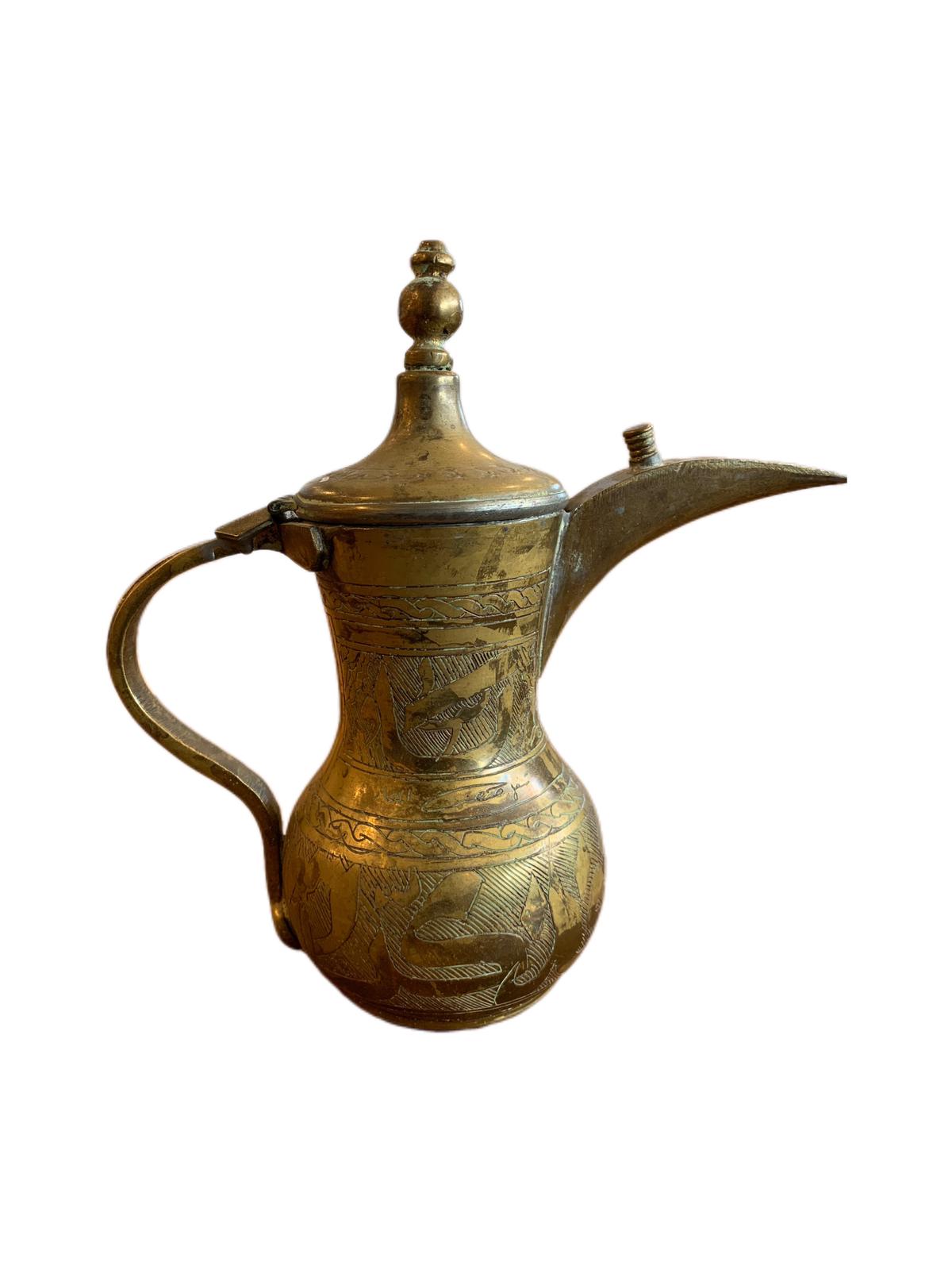 vintage-islamic-brass-dallah-teapot