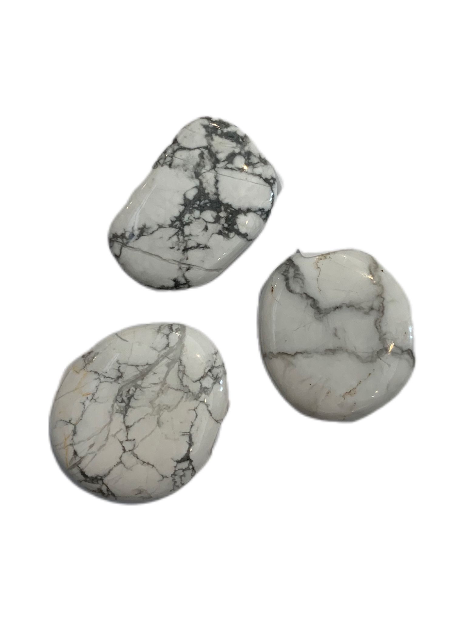 palm-stone-howlite-white