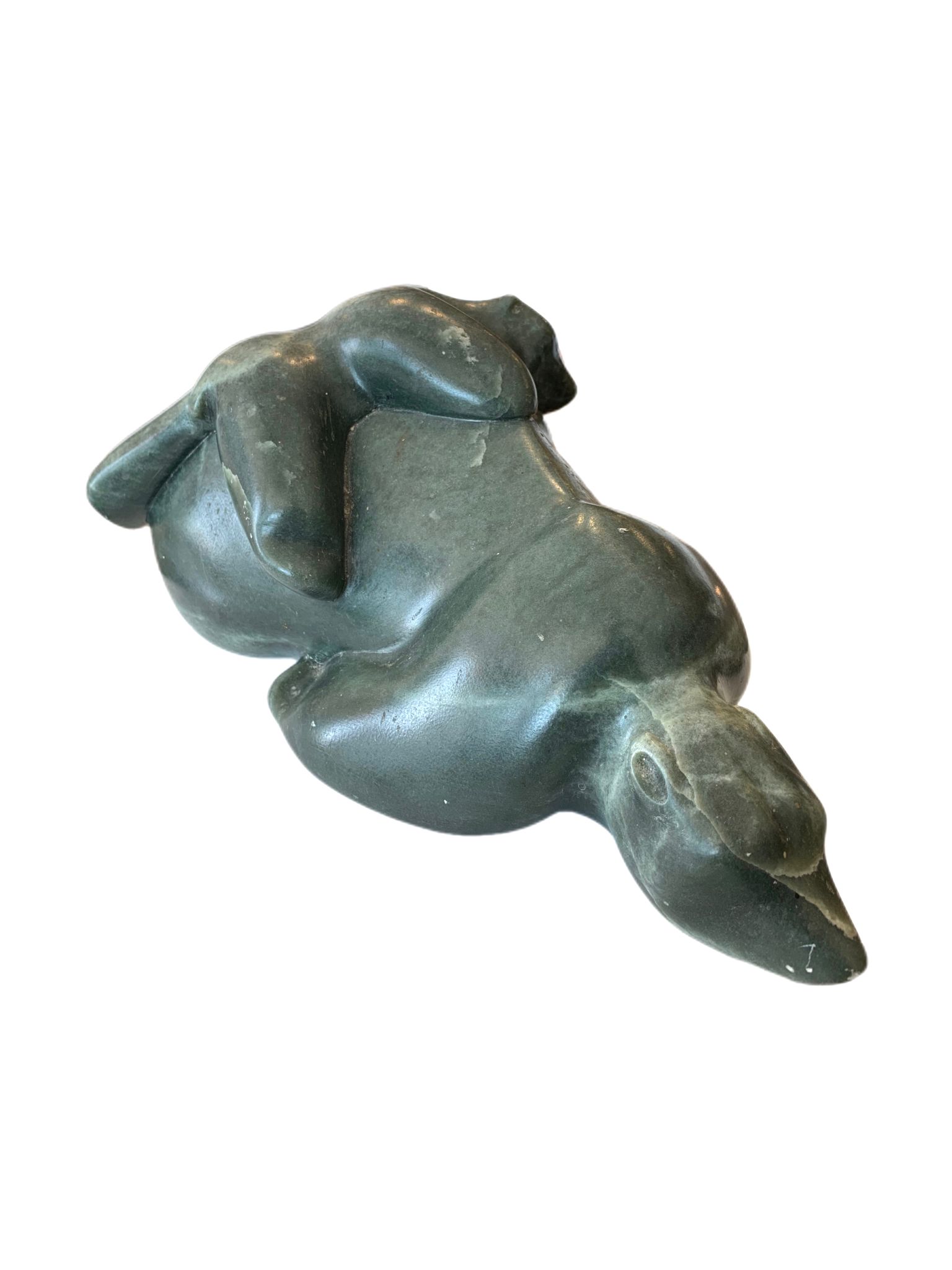 jade-sculpture-of-polar-bear