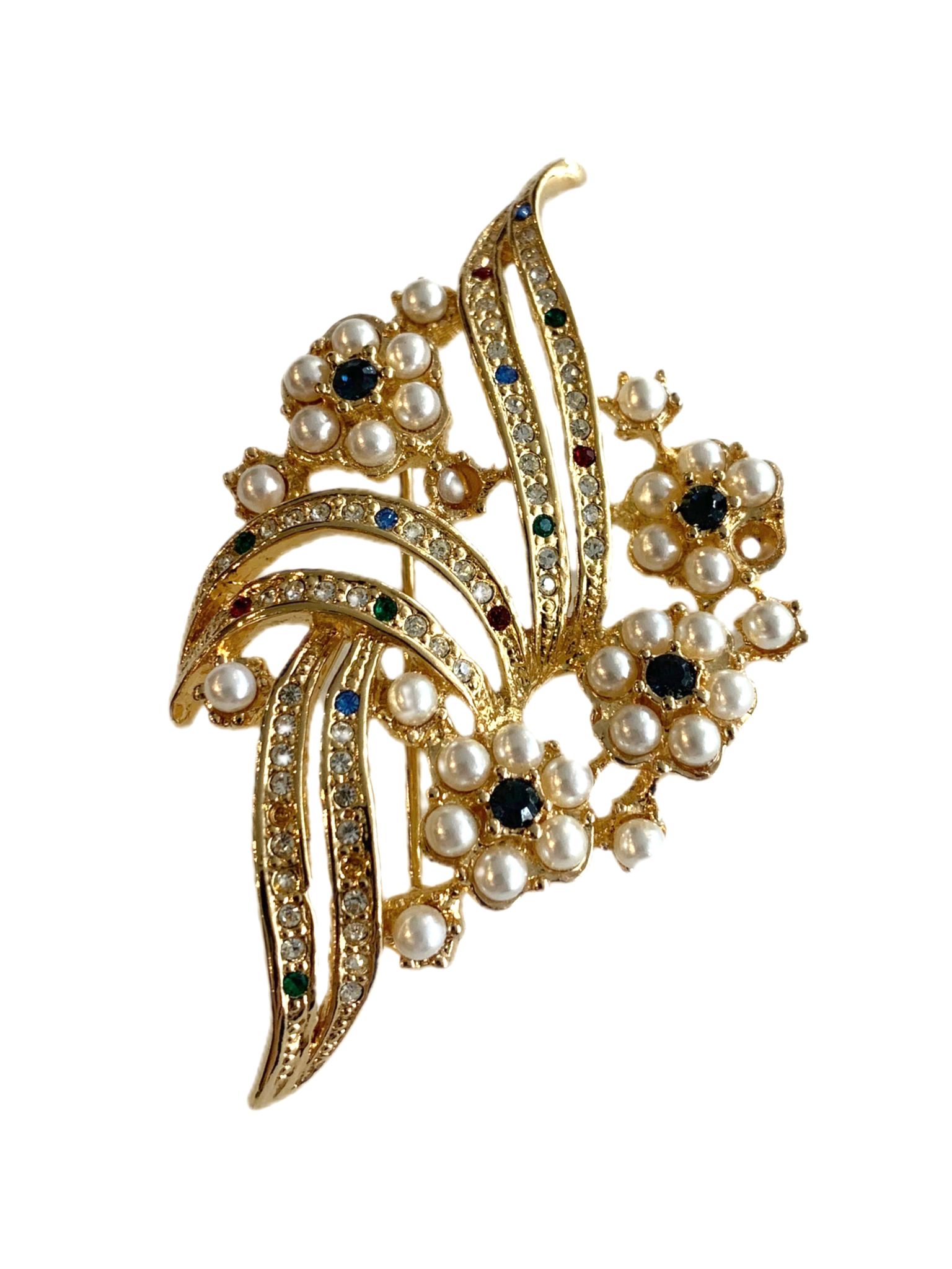 gold-floral-brooch