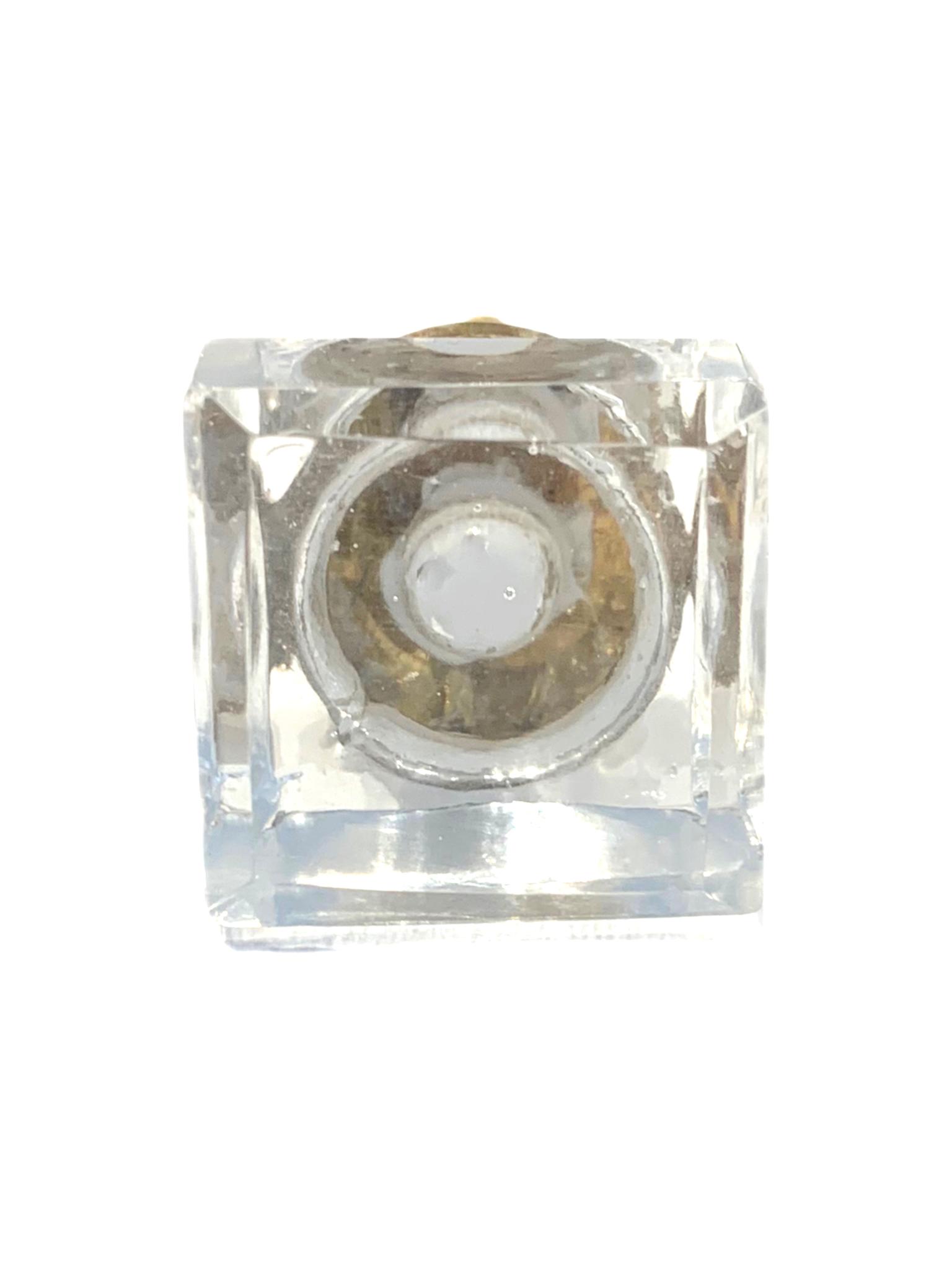 glass-knob-small-square