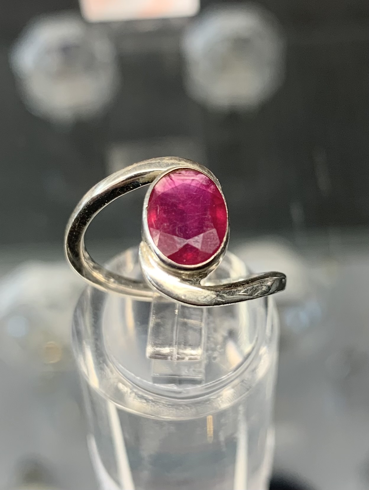 garnet-sterling-silver-ring-1