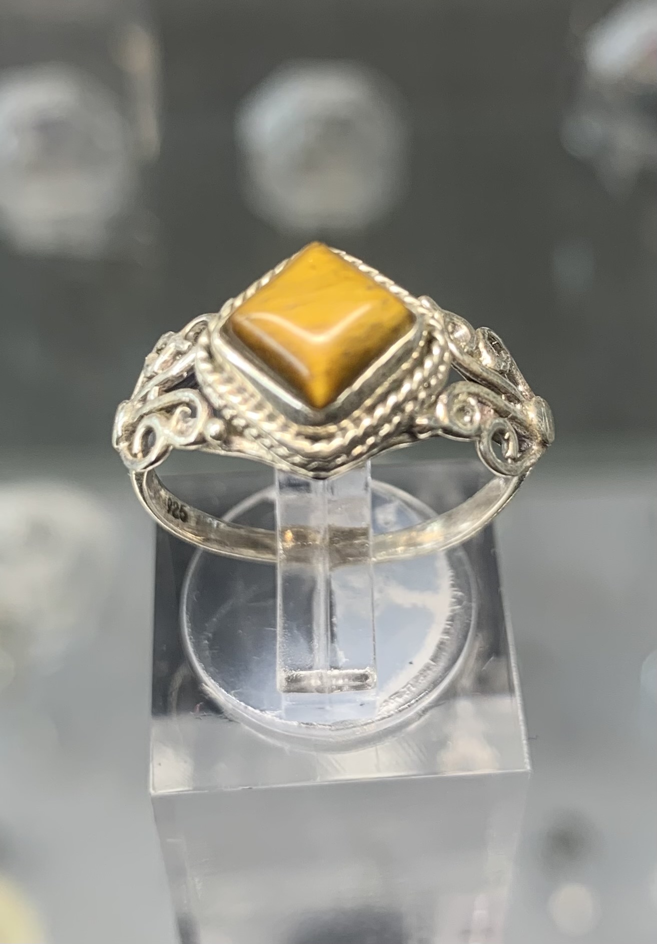 tigers-eye-sterling-silver-ring