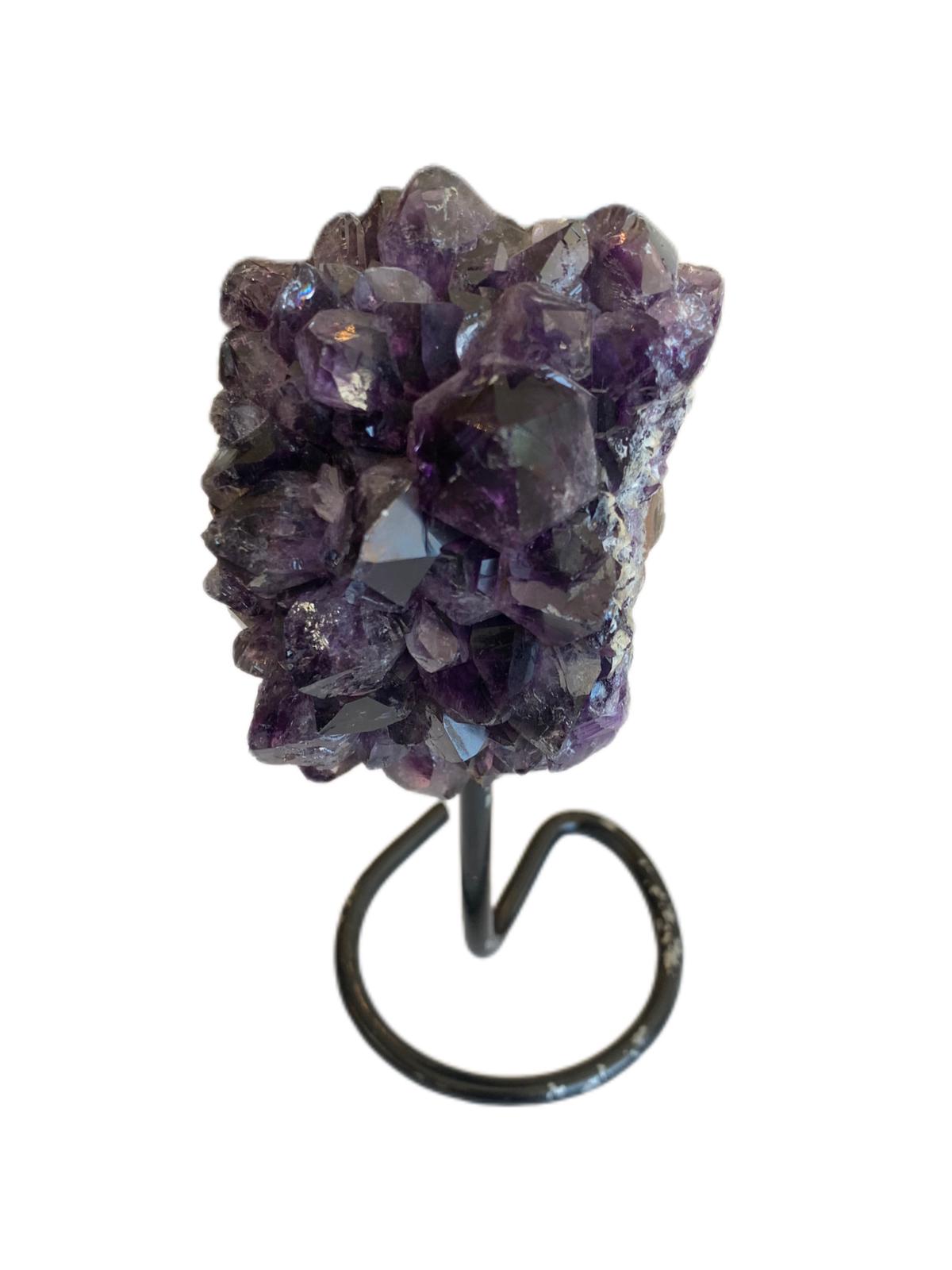 amethyst-cluster-on-stand-1