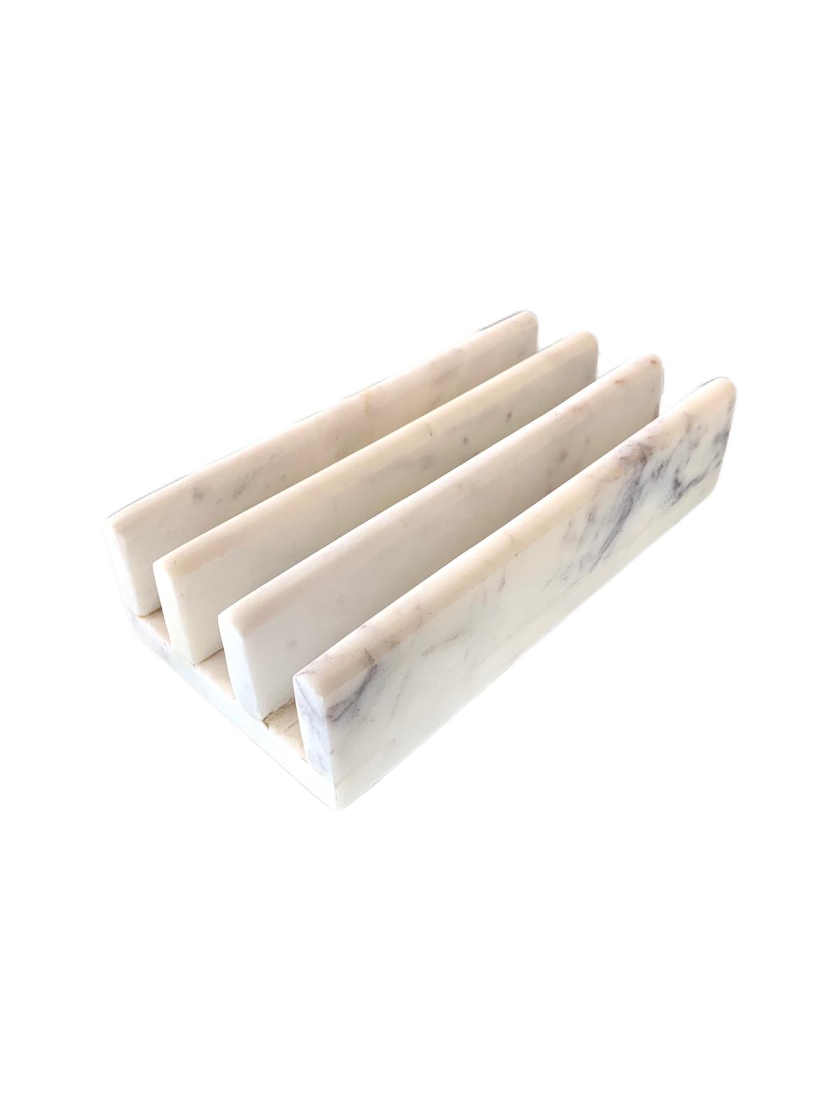 white-marble-chopping-board-stand