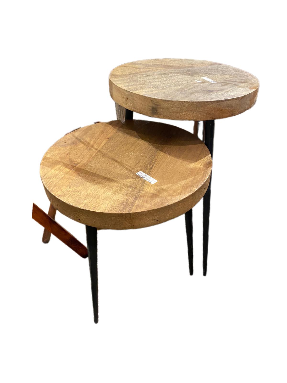 wooden-round-table-5