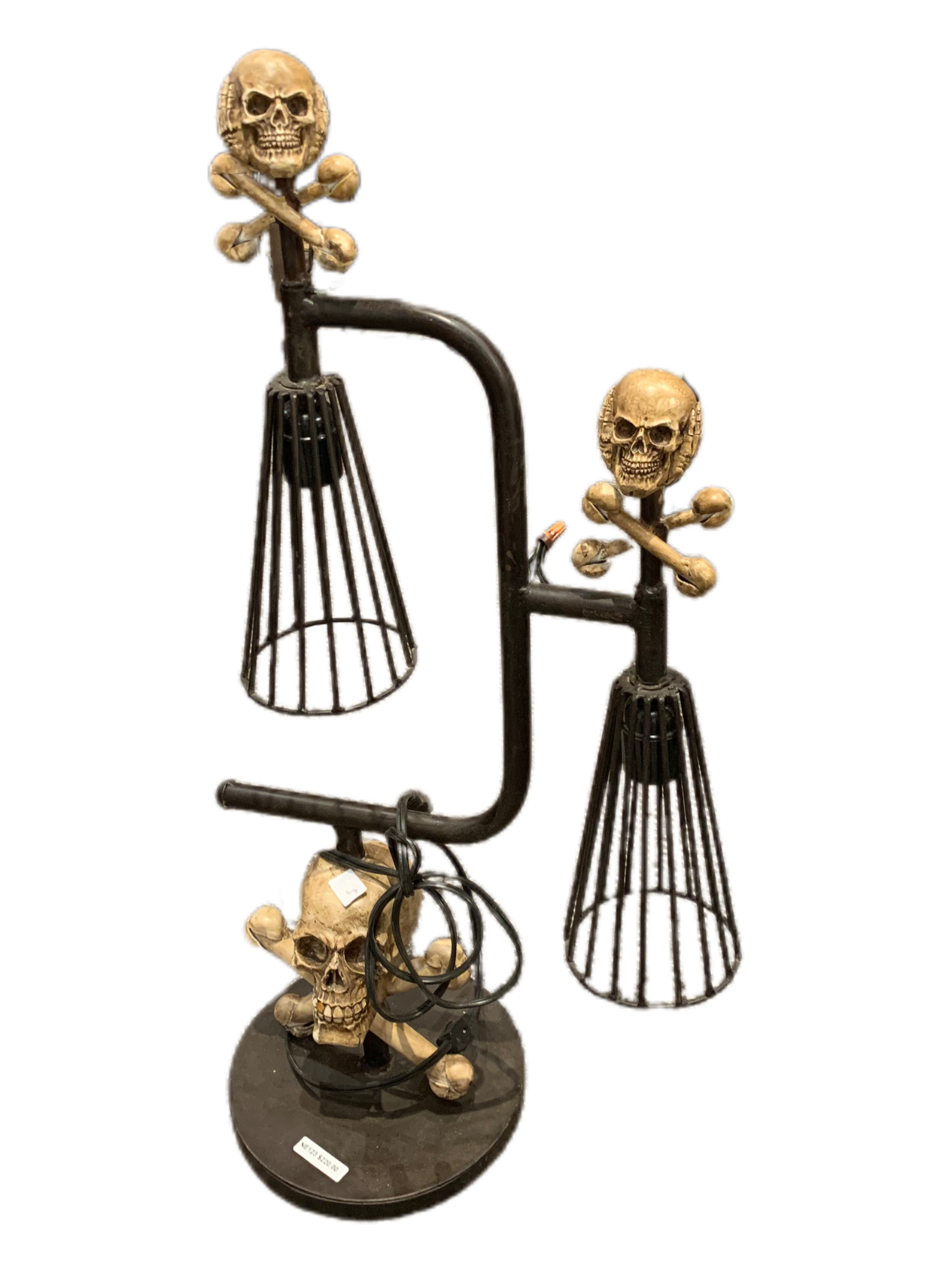 Metal Skull Lamp (NE123)